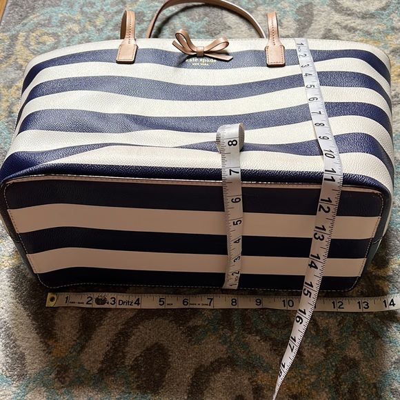 Navy and White Kate Spade Bag - Picture 8 of 8